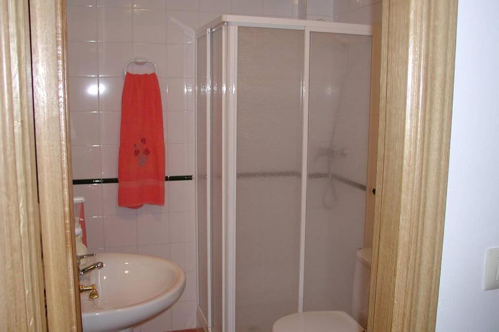 Apartamentos El Risquillo II อาร์โรโยฟรีโอ ภายนอก รูปภาพ