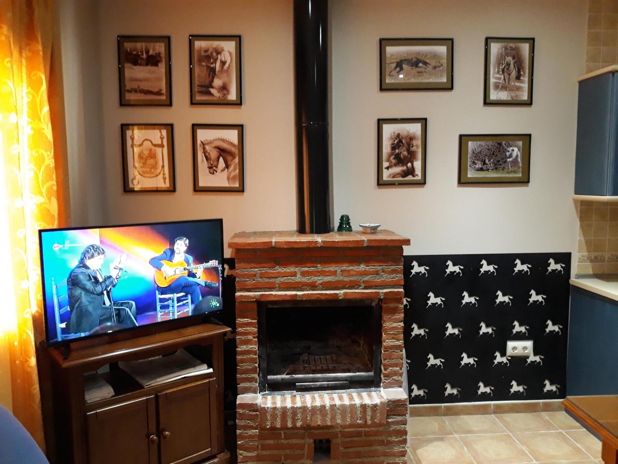 Apartamentos El Risquillo II อาร์โรโยฟรีโอ ภายนอก รูปภาพ